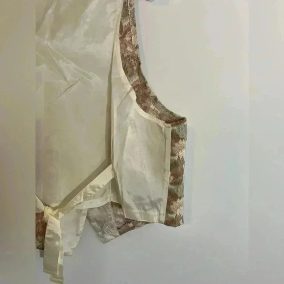 VINTAGE STYLE VEST - Picture 9 of 14